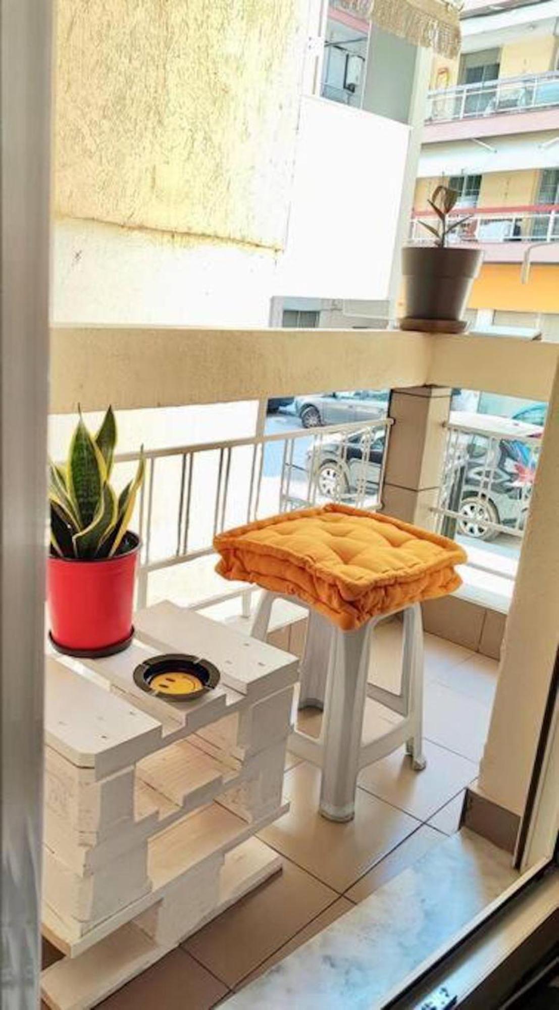 Fruit Tower Apartment Thessaloniki Exterior photo
